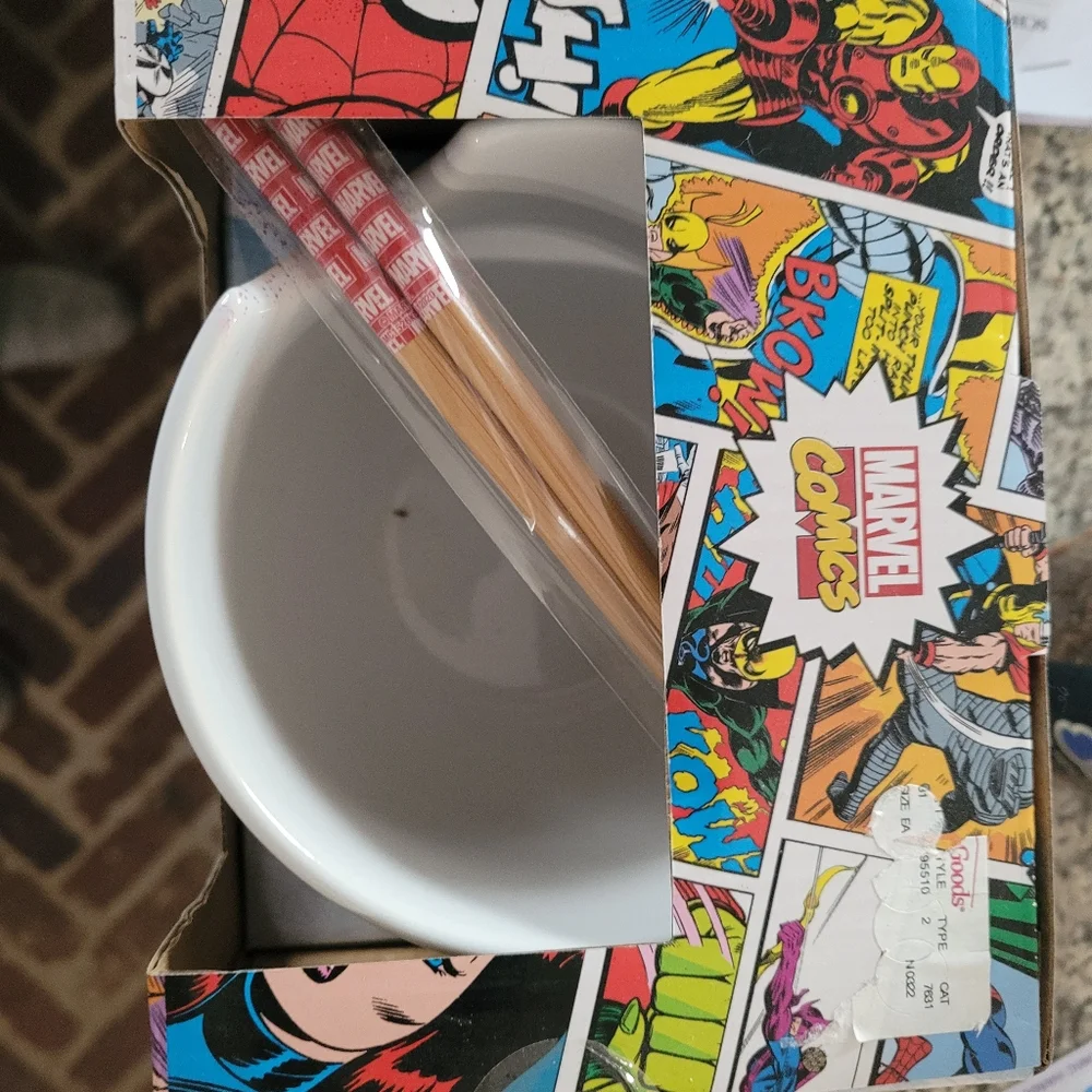 MARVEL RAMAN NOODLE SET - Picture 3 of 7